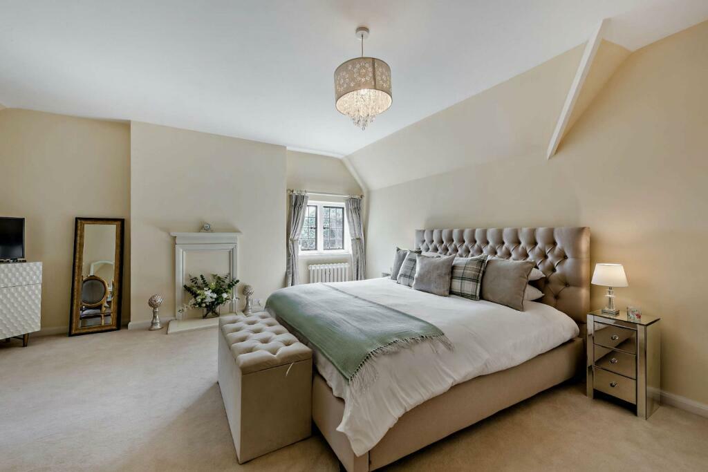 bedroom.jpeg
