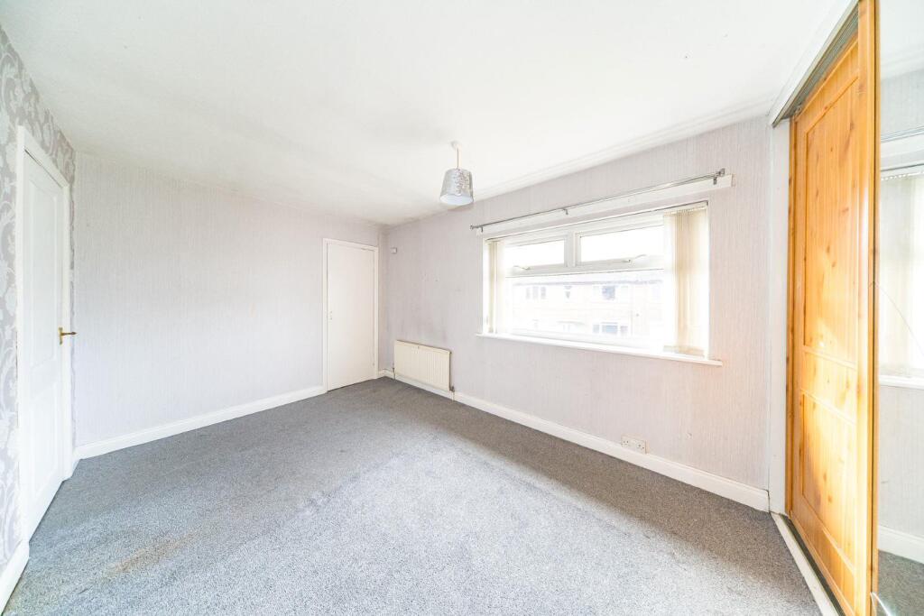 85 Bretherton Road bedroom 1 2.jpg