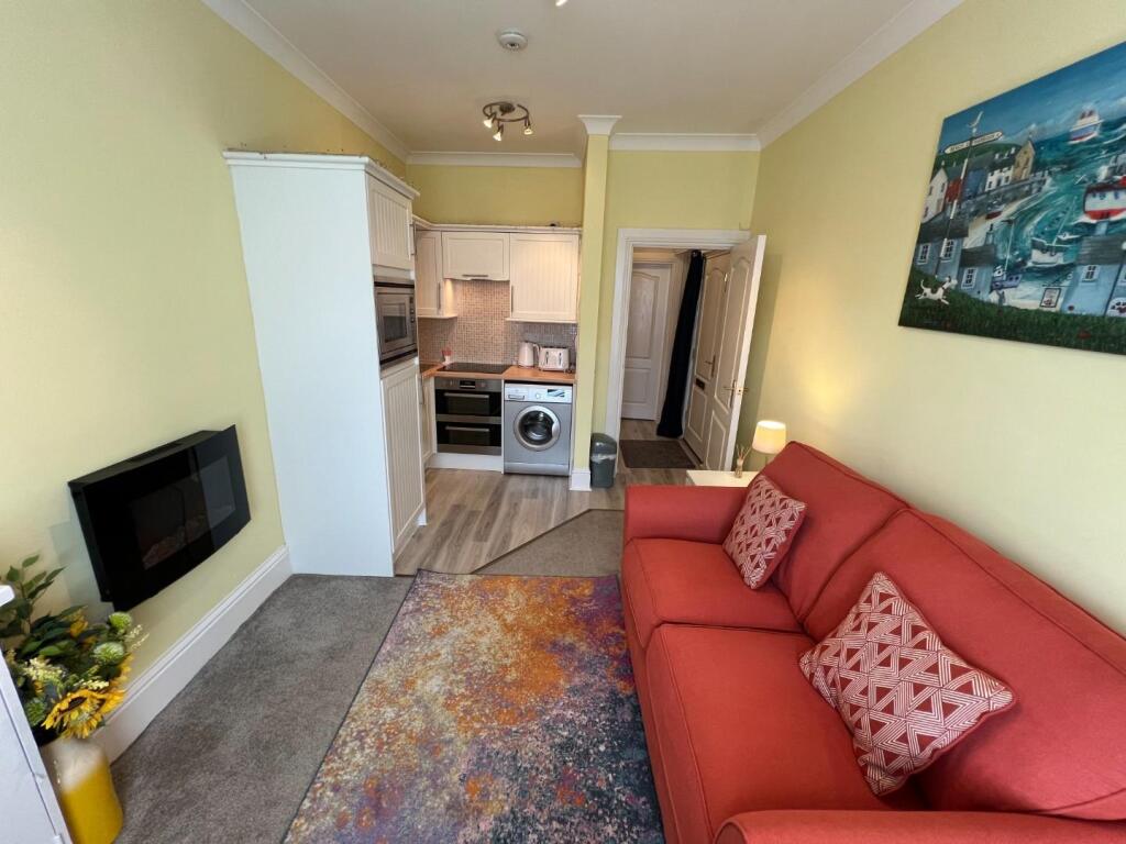 Living Room / Kitchen