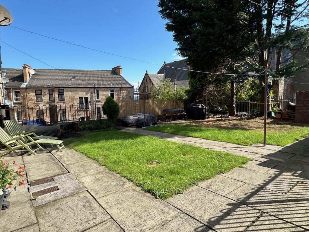 Rear Communal Garden