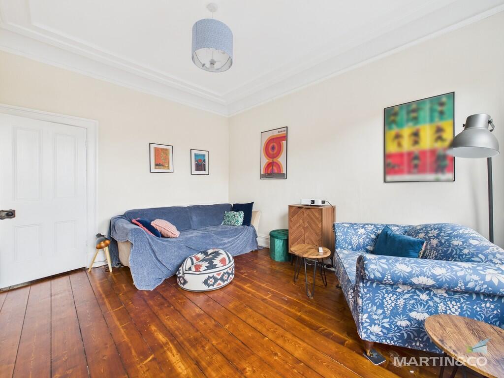 CAM03111G0-PR0330...