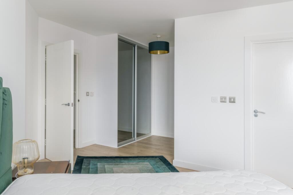 Bedroom One (2)