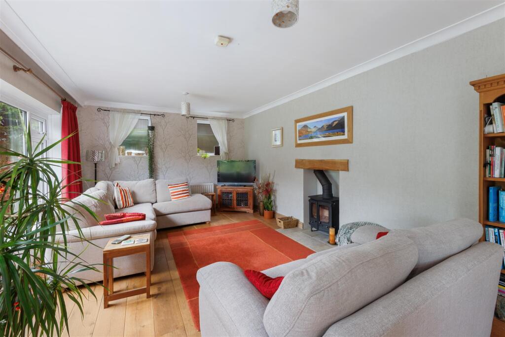 Spacious Living Room