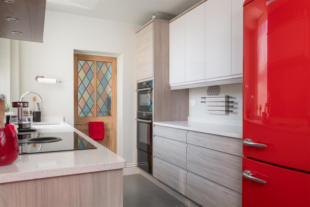 untitled (8 of 32).jpg