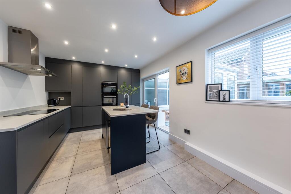 30 Poplar Drive-001.jpg