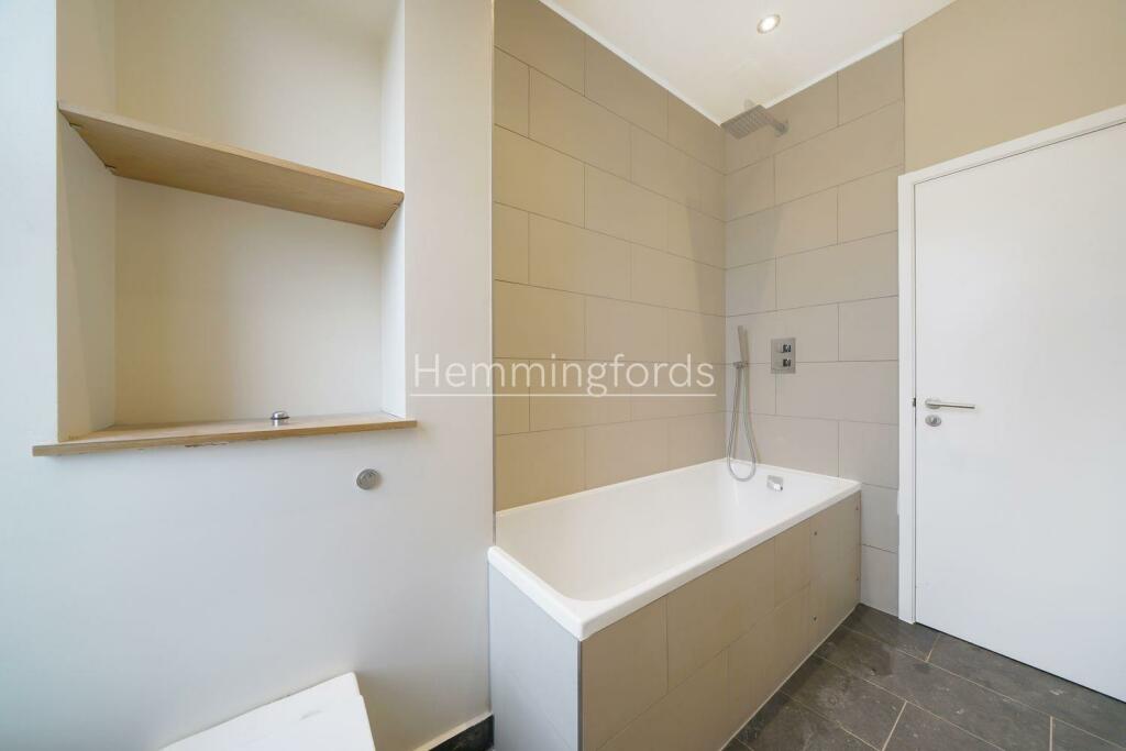 First Floor, 10 Beatrice Road - So8nl5gmPQbRrlI9MJ