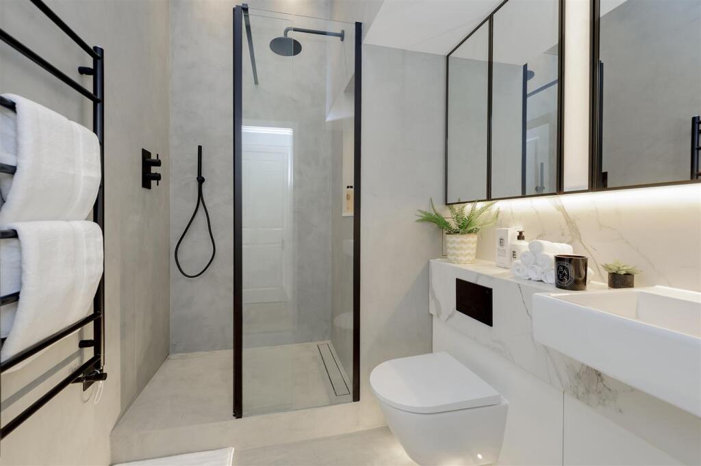 4@38-39 rutland gate-1240.jpg