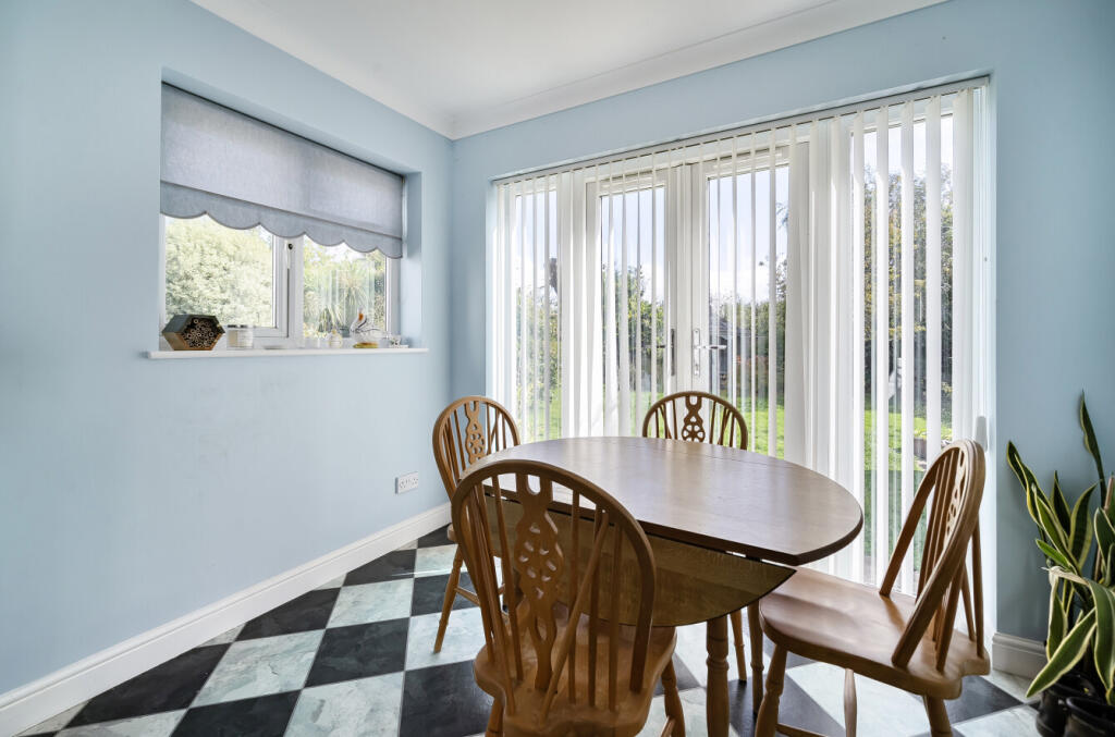 1349721-8-68c2dcd...