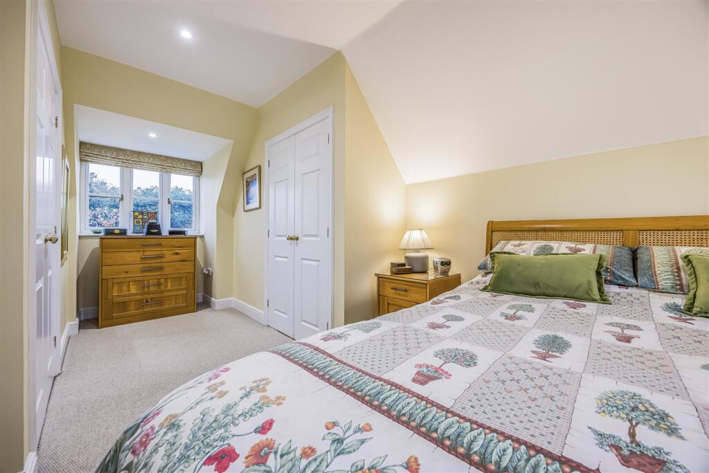 2 Clarendon Close, Denmead-PorticoMarketing-Nexa-2