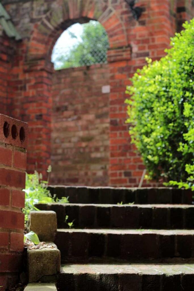 Eden Harper Effra Court SW2