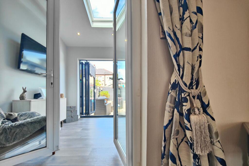 Bi-Folds &amp; Velux