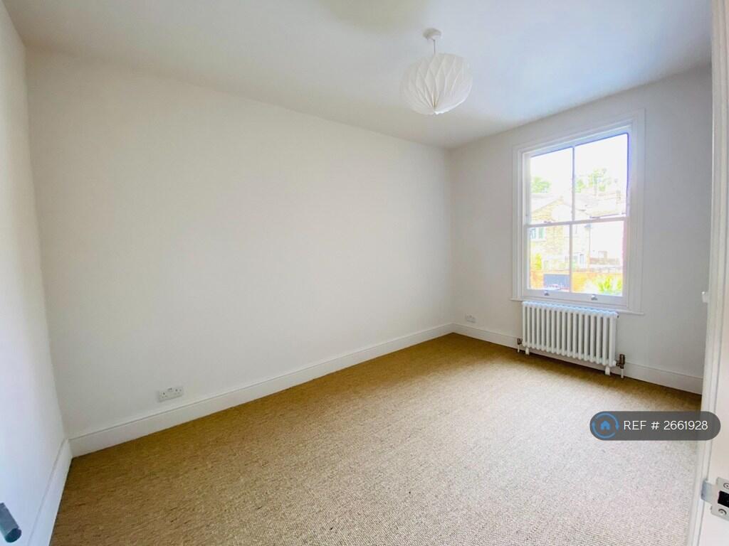 Double Room (2, Large)