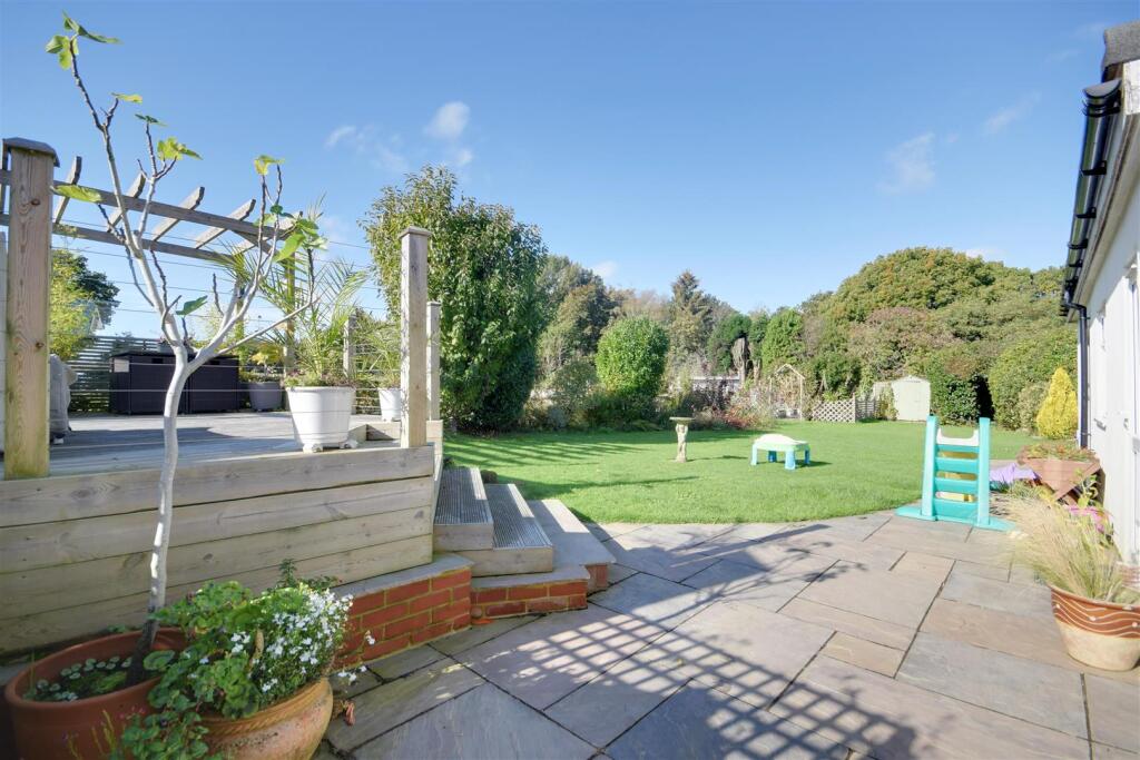 Rear garden