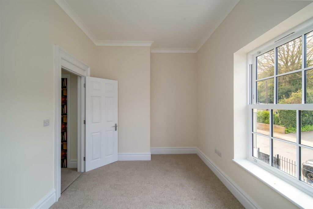 Bedroom 3.jpeg