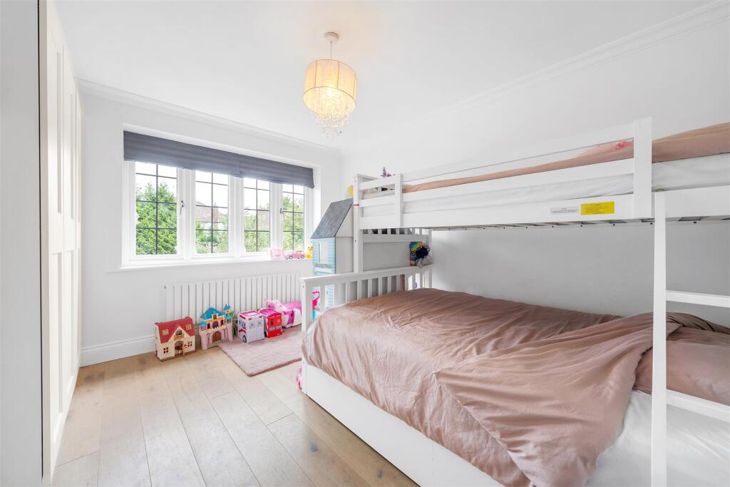 48 Tintagel Road-5.JPG