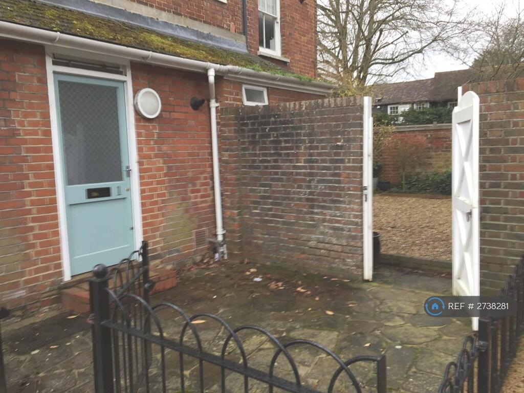 Front Door &amp; Yard