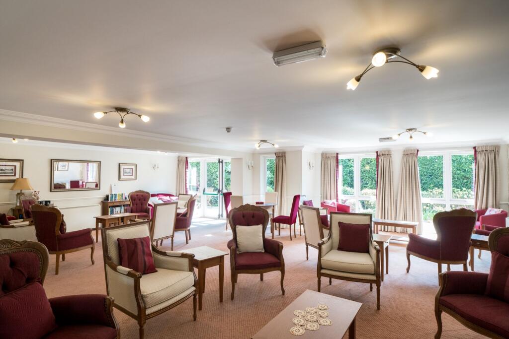 Owner's Lounge
