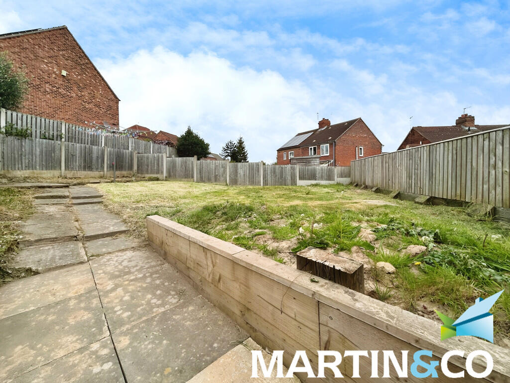 8a587f2b-IMG-2025...