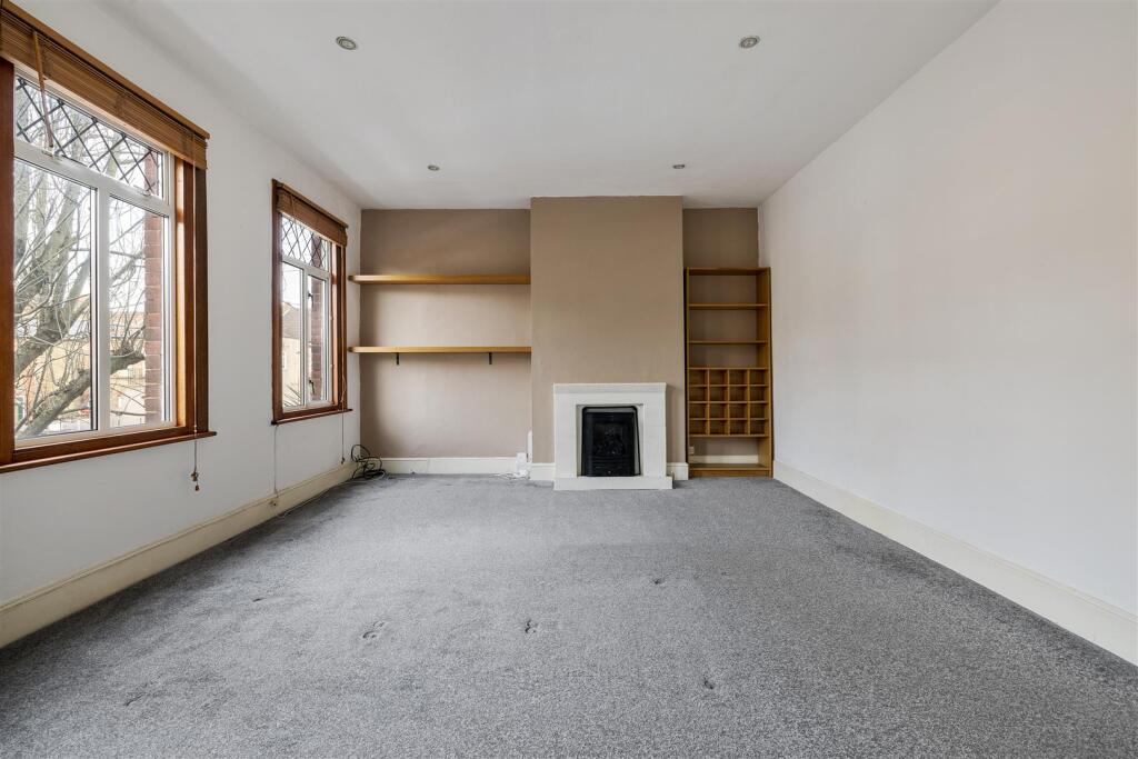 Brettenham Road, E17