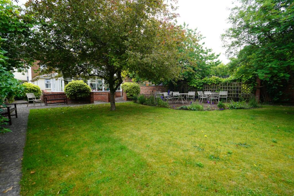 Adelaide House 97.jpg