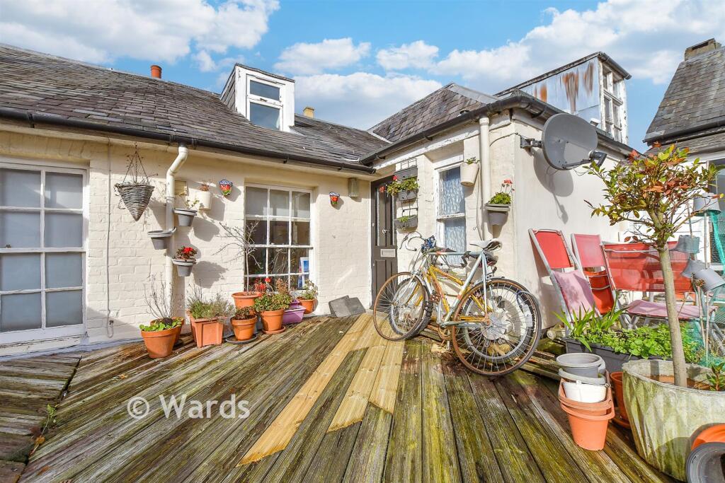 Patio / Decking