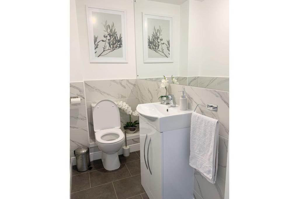 Downstairs Cloakroom