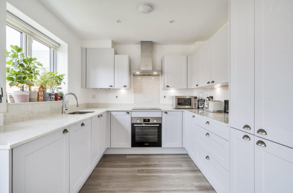 1343759-6-68ada6f...