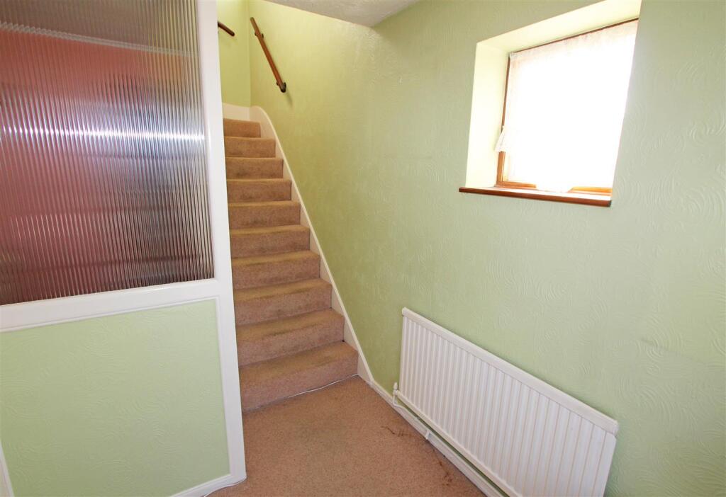 04 IMG_4648 stairs.jpg