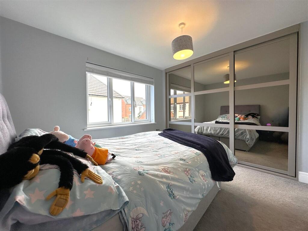 Second Bedroom With Fitted Wardrobes 849