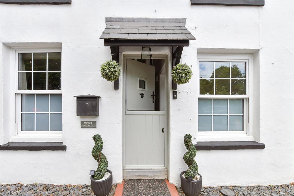 External Lifestyle Photograph