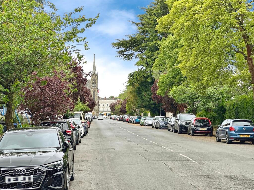 6fbb63af--42B4-8972-FEF009C6A094-15878-0000057721B