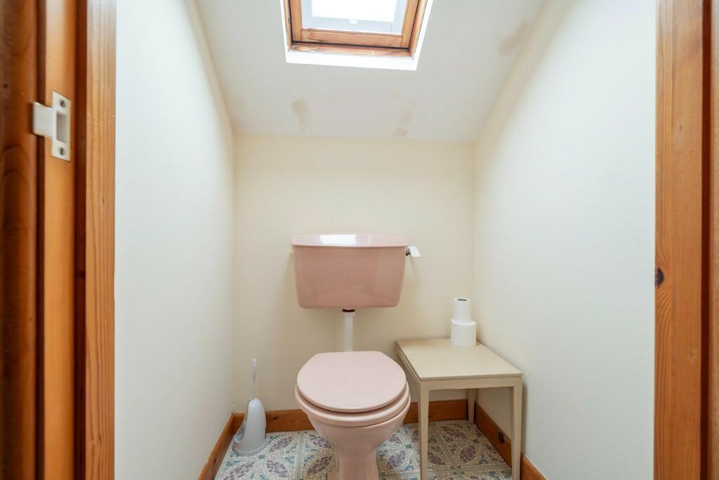 Separate WC