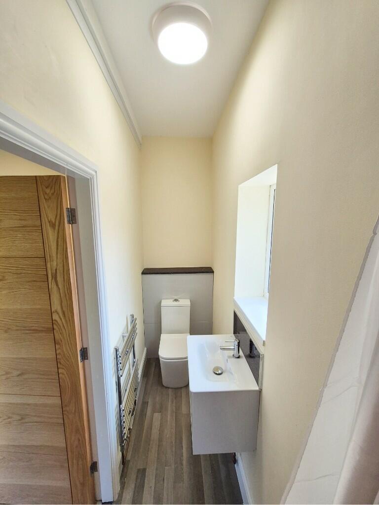 Bedroom 4 En-suite