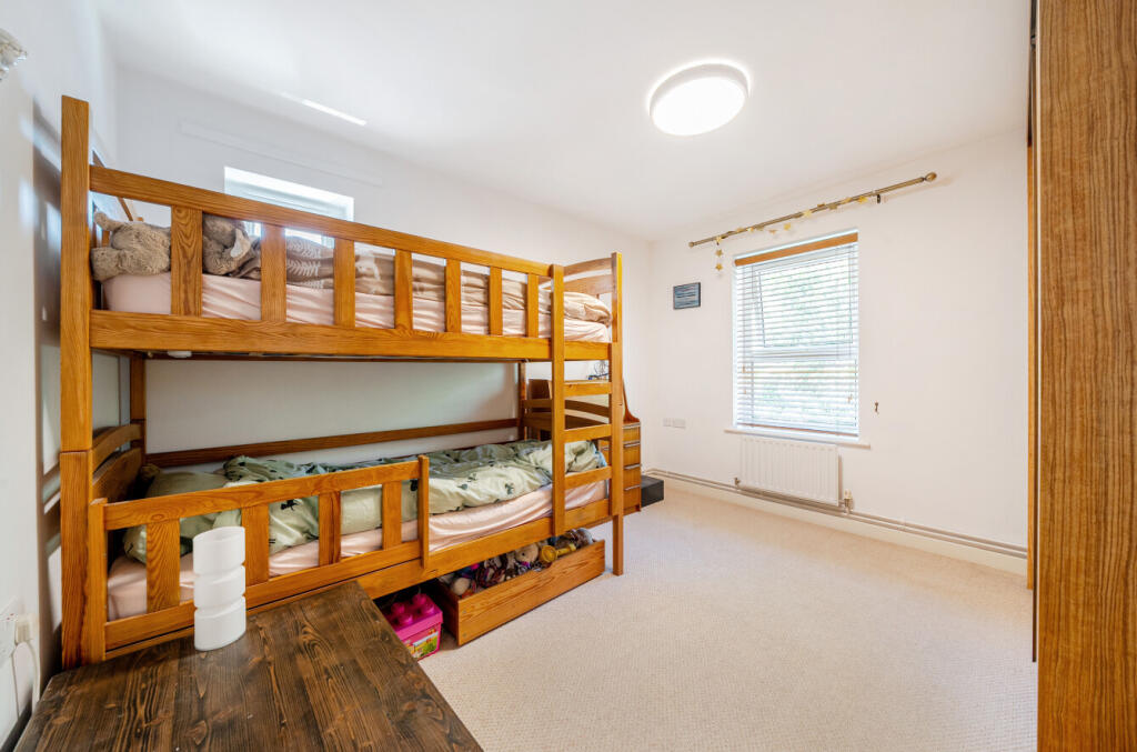 1320947-20-6870ec...