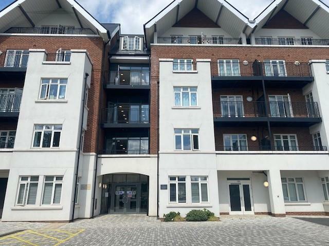 32 Bridgewater House Exterior 2.jpg