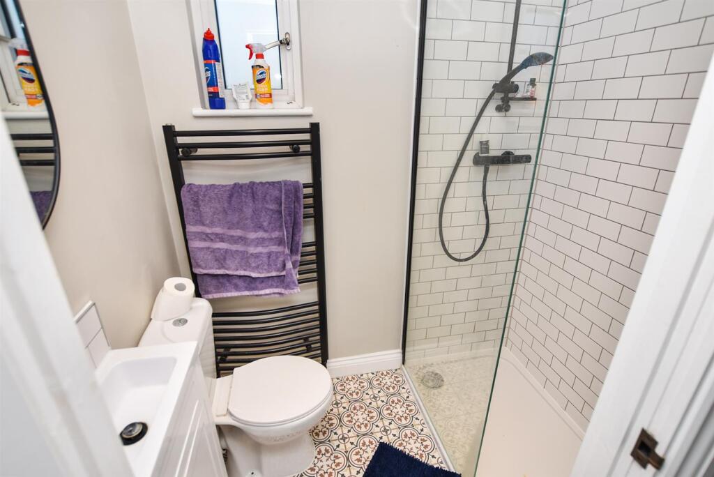En - Suite Shower Room