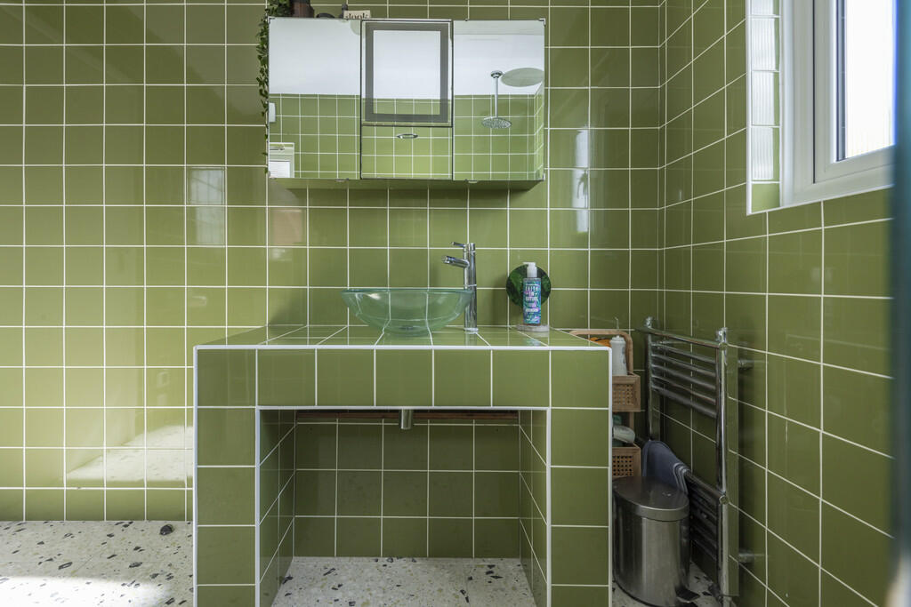 20-47_Rosedale_Cl...