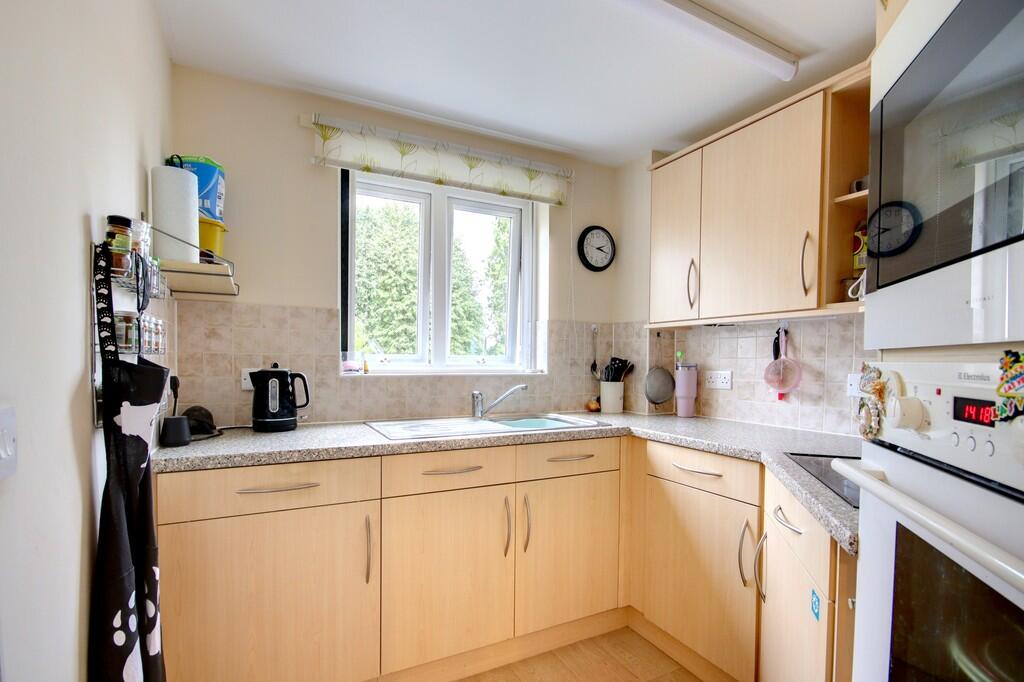 Kitchen 1
