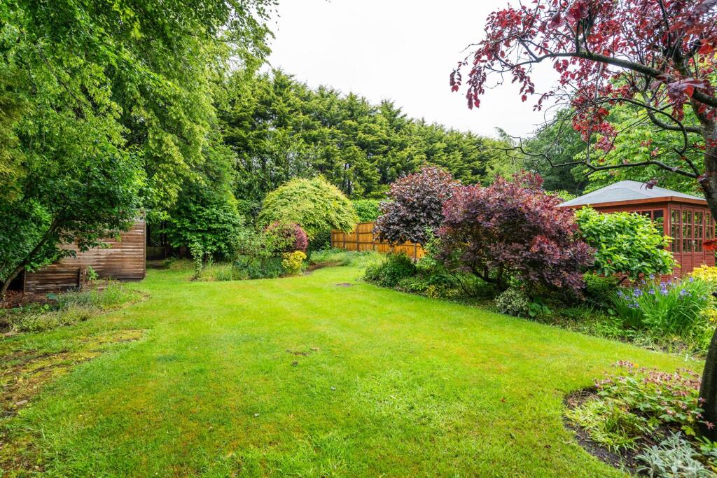 67A Hampton Lane_34.jpg