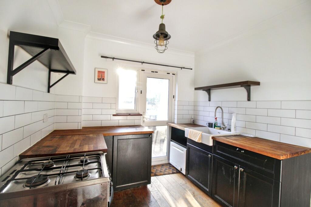 12 Wigton Road, Walthamstow, London E17 5HU