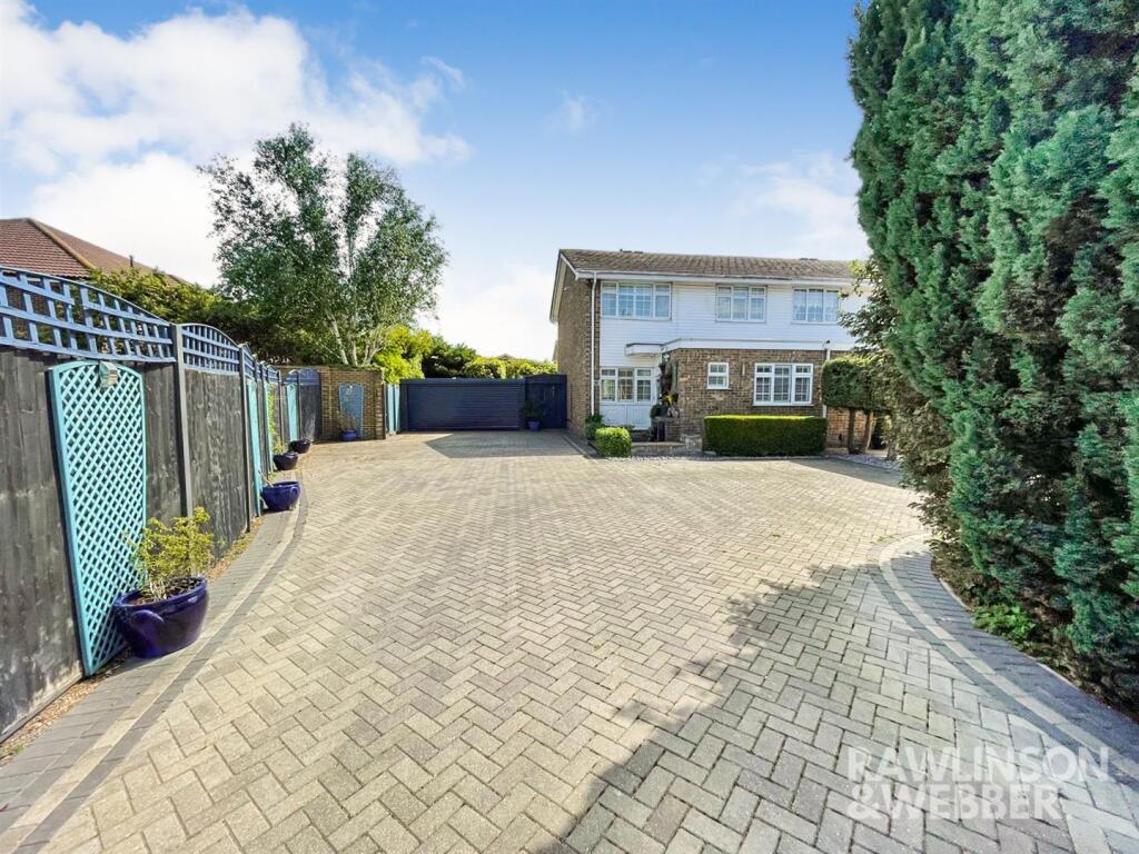 WhatsApp Image 2025-05-07 at 12.24.23_eeda993c.jpg