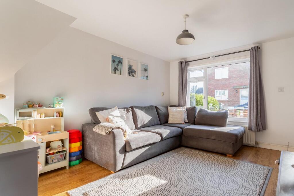 Beech Close-1.jpg