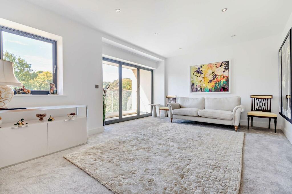 8624343-interior18-800.jpg