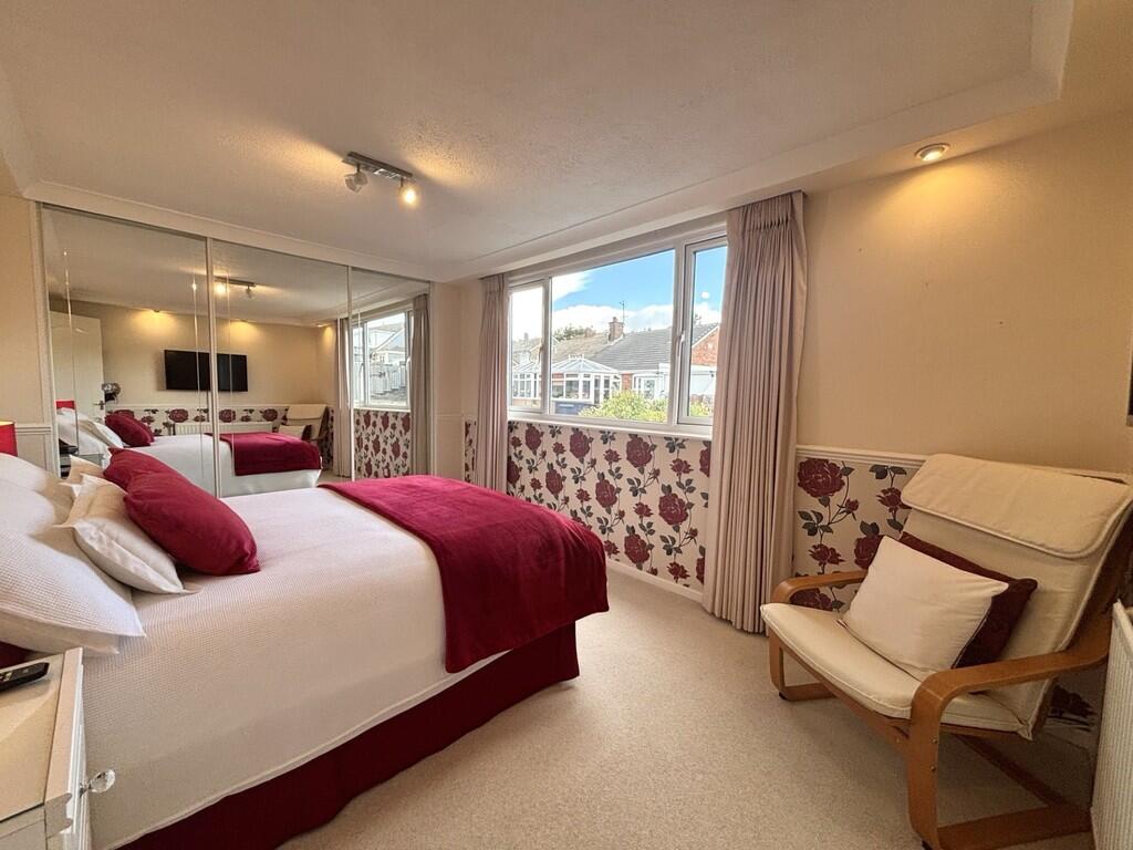 bedroom1.