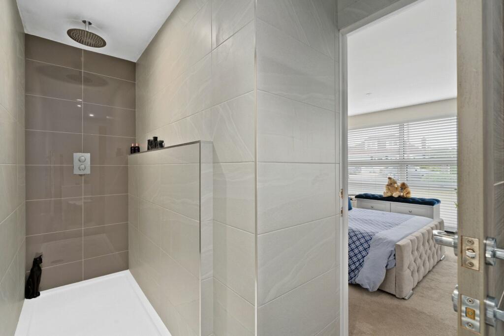 Ensuite Shower Room