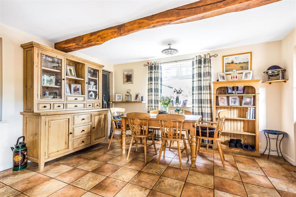 Exmouth Road, Lympstone, Exmouth