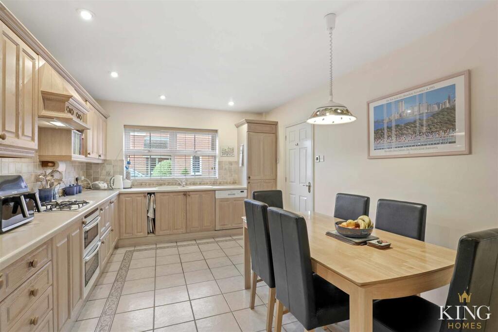 King Homes-30.jpg