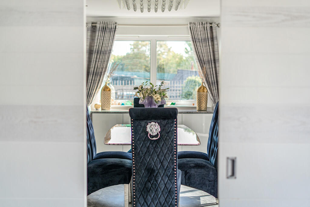 1347579-42-68bec1...