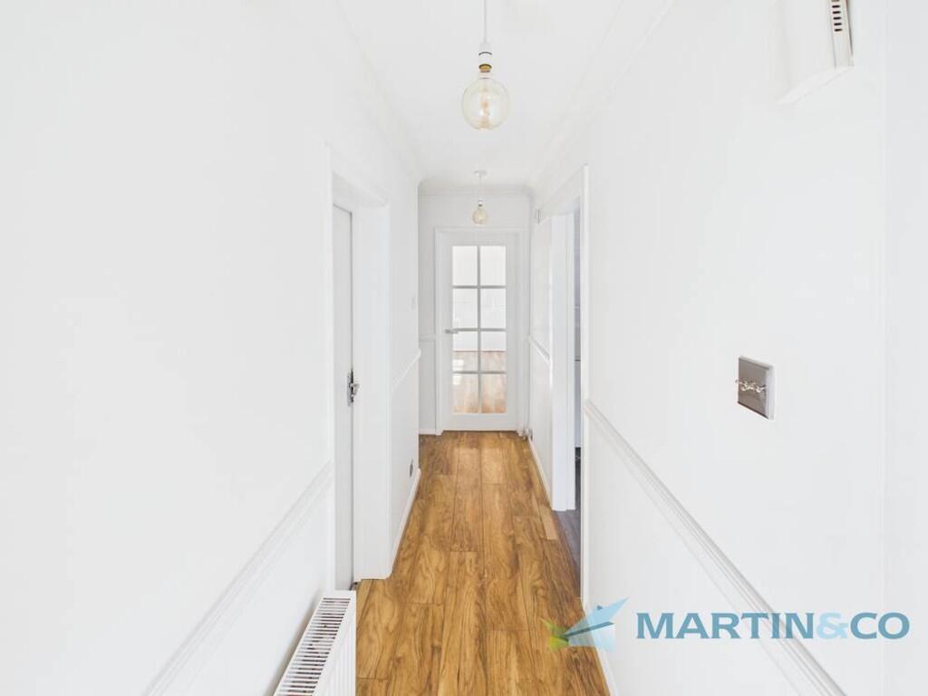 CAM02145G0-PR0077...