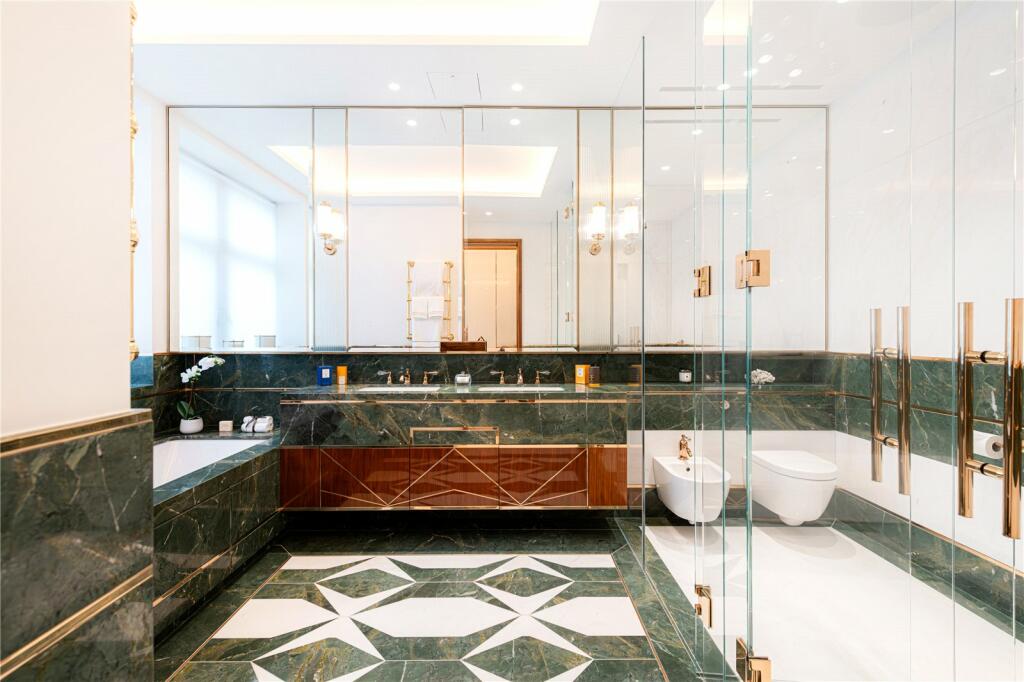 Principal Ensuite